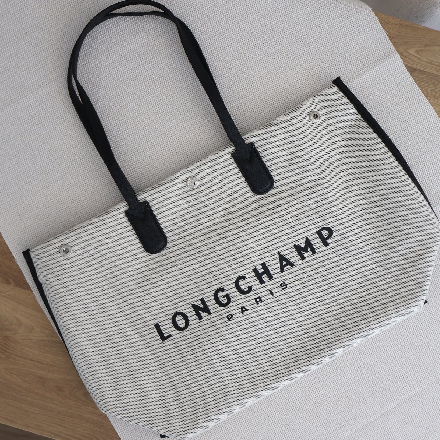 Longchamp Beige Canvas Tote (Whatsapp for Price & Grade)