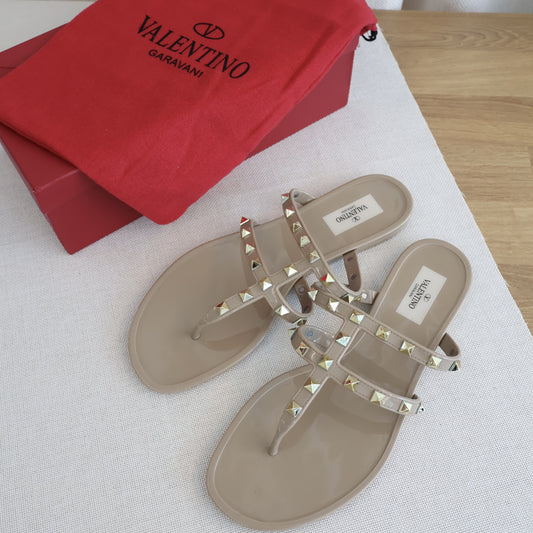 Valentino Garavani Rockstud Flay Rubber Sandal Nude (Whatsapp for Price & Grade)