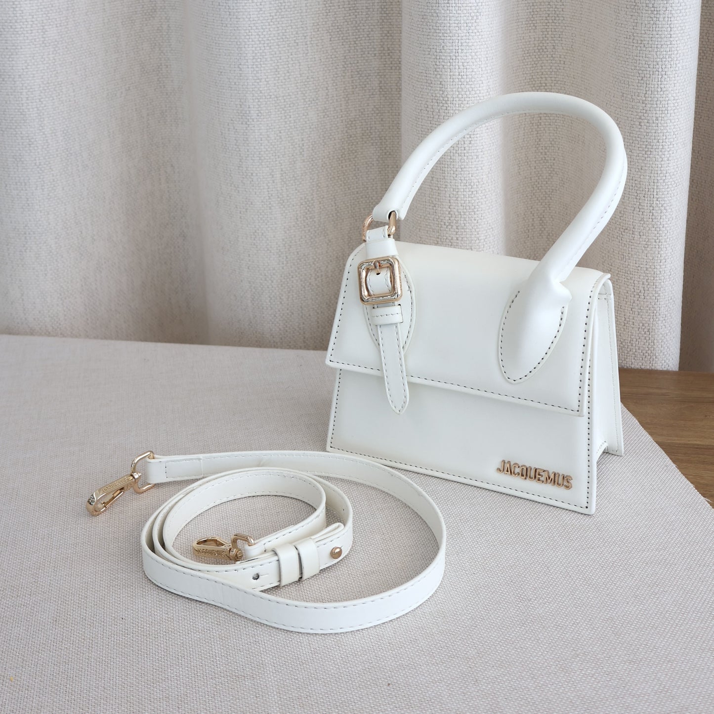 Jacquemus Le Chiquito Moyen White (Whatsapp for Price & Grade)