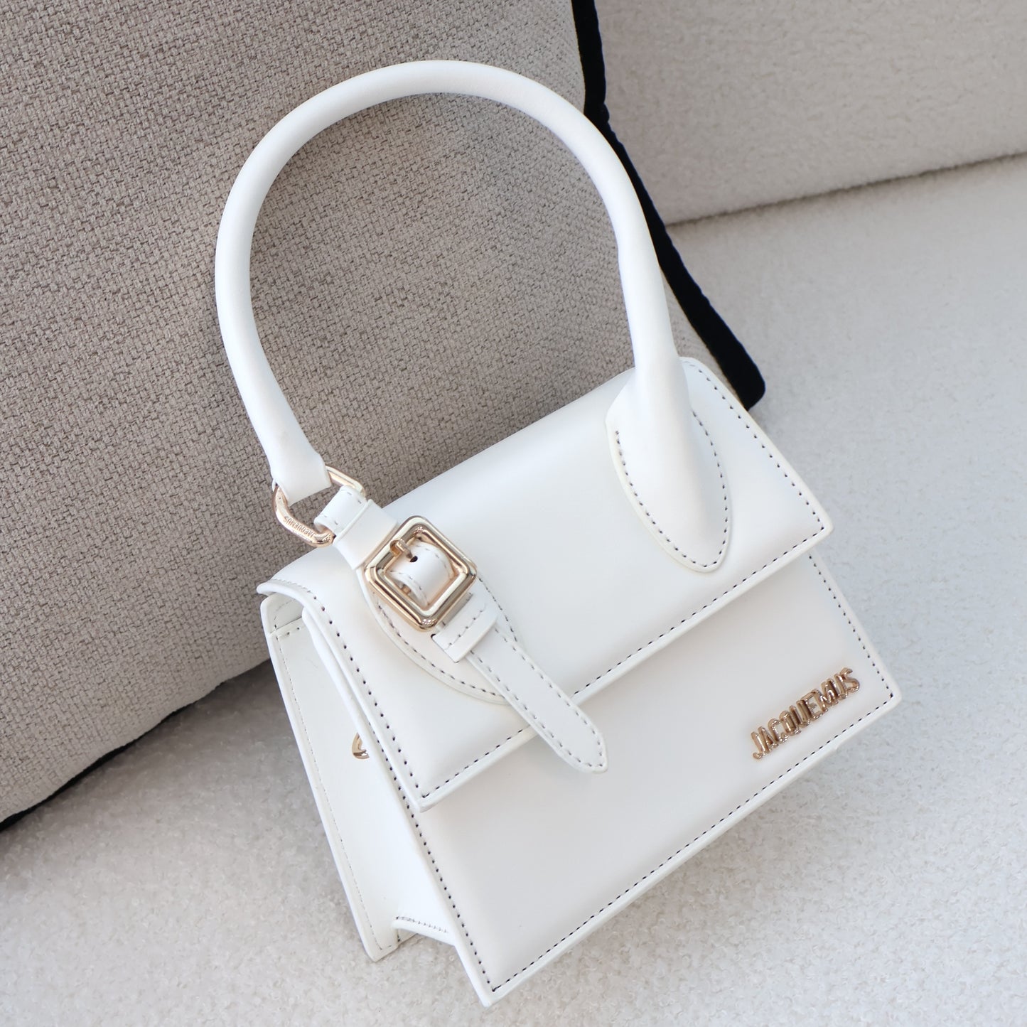 Jacquemus Le Chiquito Moyen White (Whatsapp for Price & Grade)