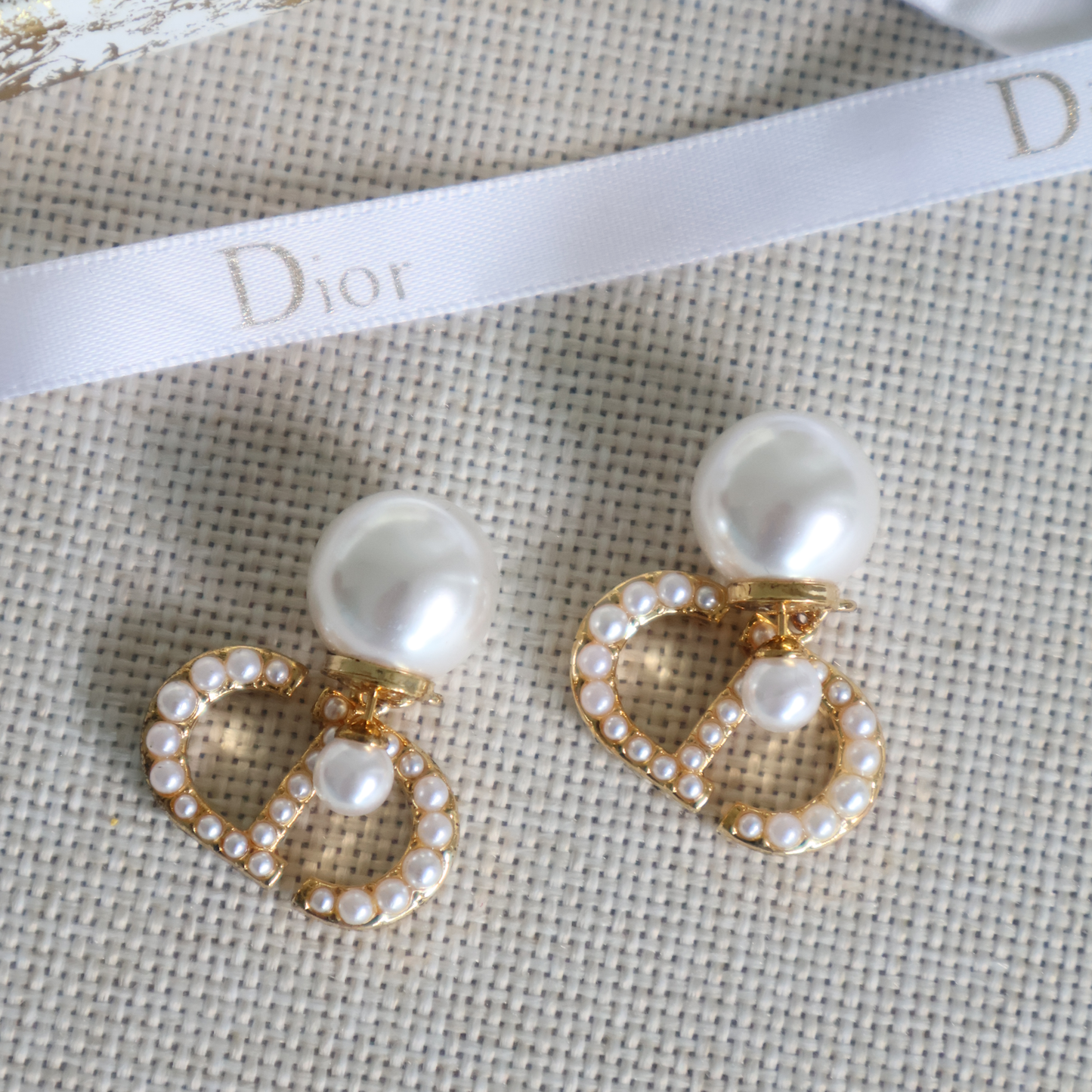 Dior Earrings Pearly (Whatsapp for Price & Grade)